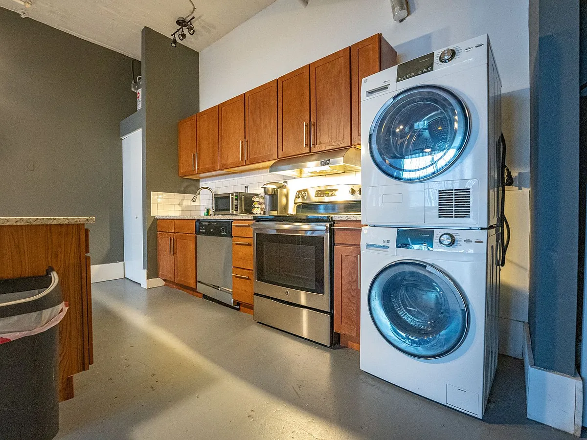 Building Photo - 1520 Washington Ave #7