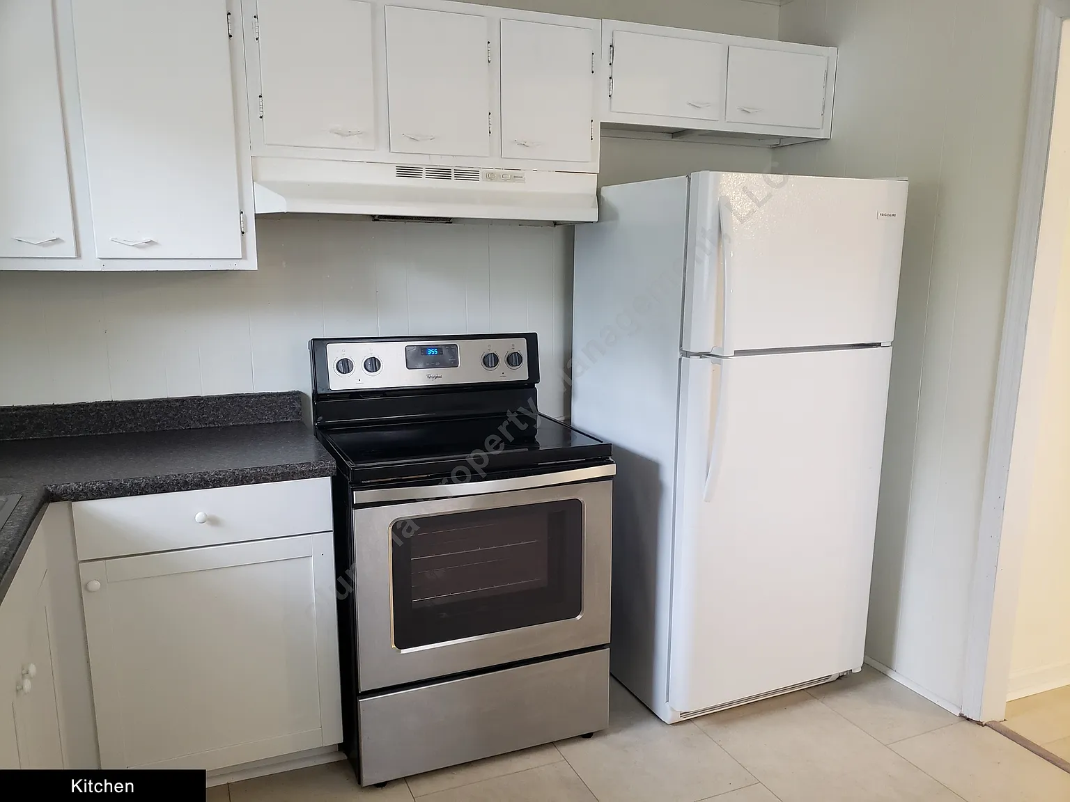 3407 Moss St — Photo 2