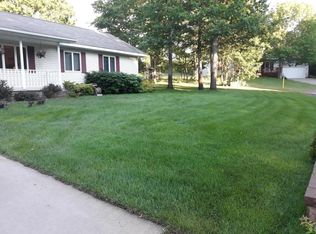 2105 Hunters Ln, Houghton, MI 49931