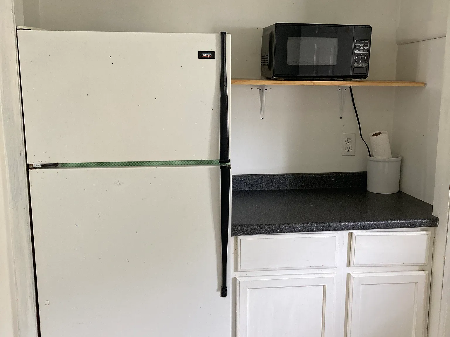 1 bed, $700 — Photo 1