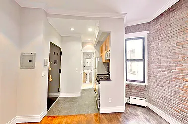 Rented by Century 21 Premier 