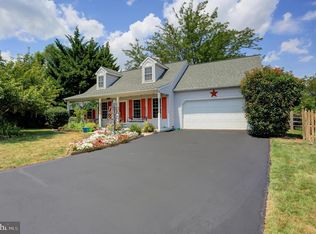 18402 Manassas Dr, Hagerstown, MD 21740