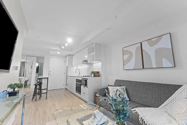 252 Church St #2616 — Photo 8