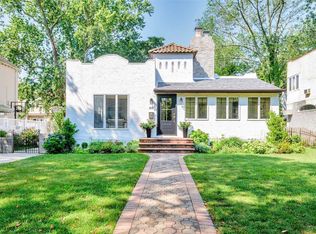 248 Frankel Blvd, Merrick, NY 11566