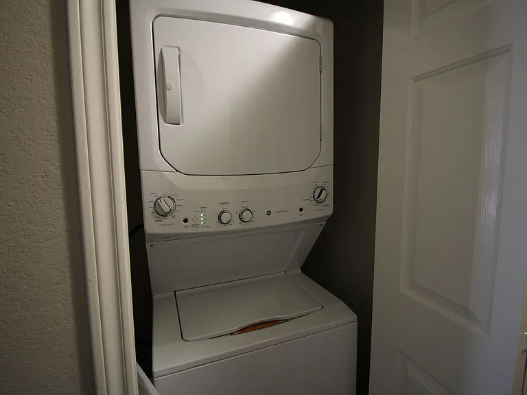 2110 Main St #1 — Photo 10