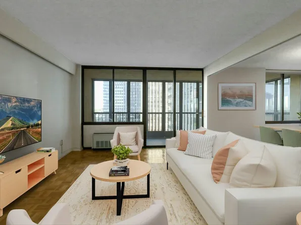 200 Winston Dr APT 421, Cliffside Park, NJ 07010