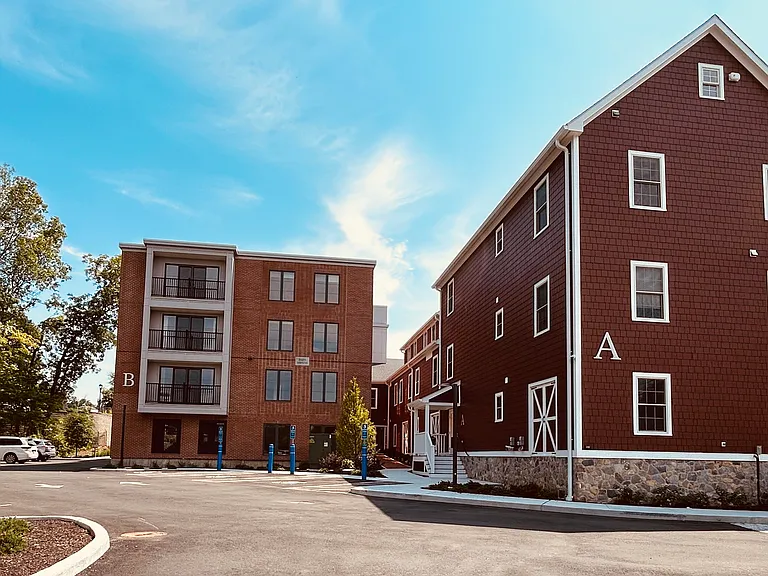 Bailey Rail & Granary — Photo 1