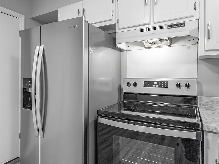 1111 McBrien Rd #D — Photo 3