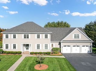 37 Mayflower Rd, Winchester, MA 01890