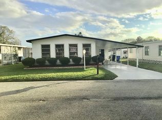 2236 Miramont Cir, Valrico, FL 33594