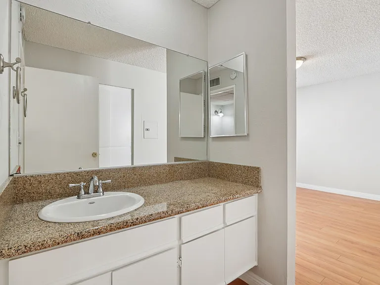 Verdugo Hills — Photo 10