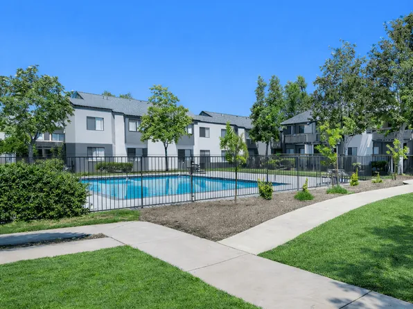 Ascot Park Apartments