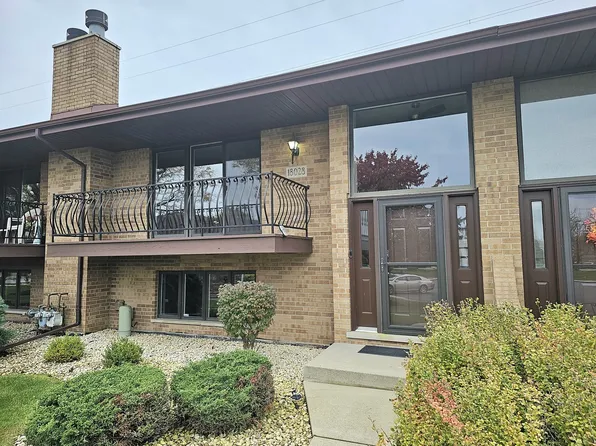 18028 Connecticut Ct #92, Orland Park, IL 60467