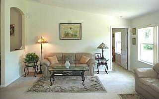 1st image of 12 Rybar Ln