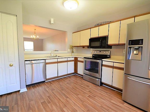 4th image of 5 Tartan Ct