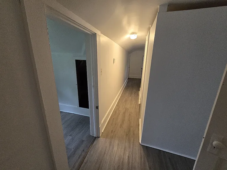 208 Glenmere Rd #1 — Photo 37