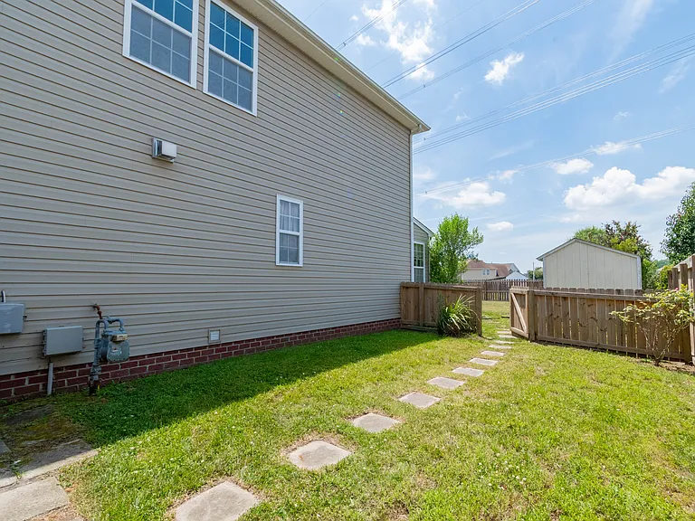 3212 Hearring Way — Photo 28