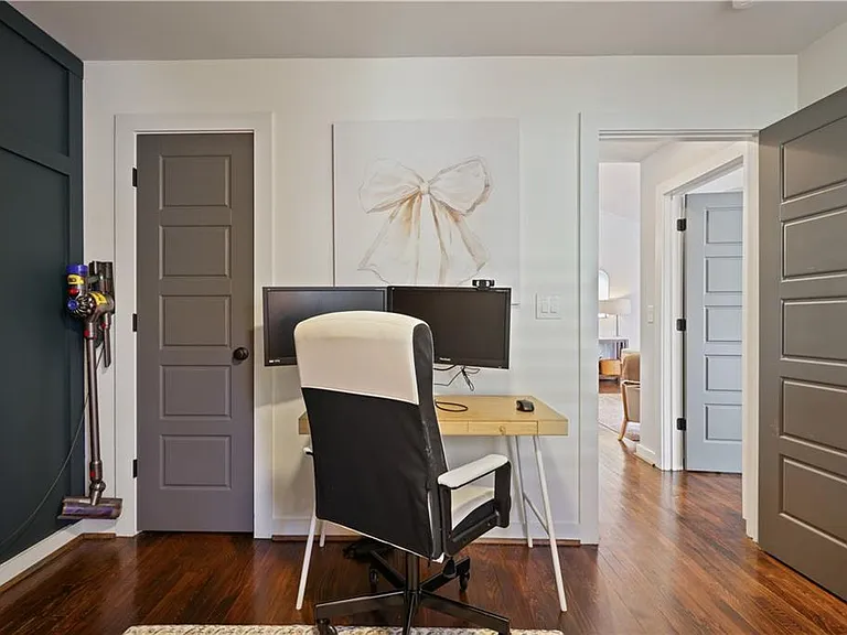 1681 Bristol Dr NE — Photo 13
