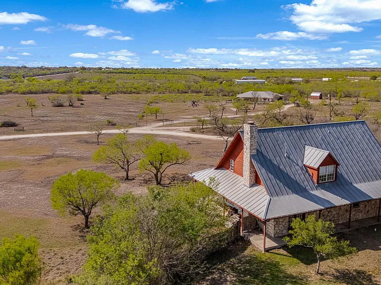 360 Private Road 4619 — Photo 40