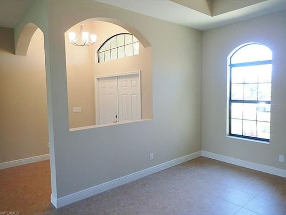 4th image of 1323 SE 10th Pl