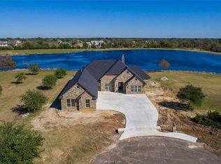 7396 Limestone Ct, Bryan, TX 77808