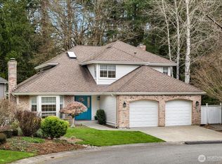 14916 NE 76th Court, Redmond, WA