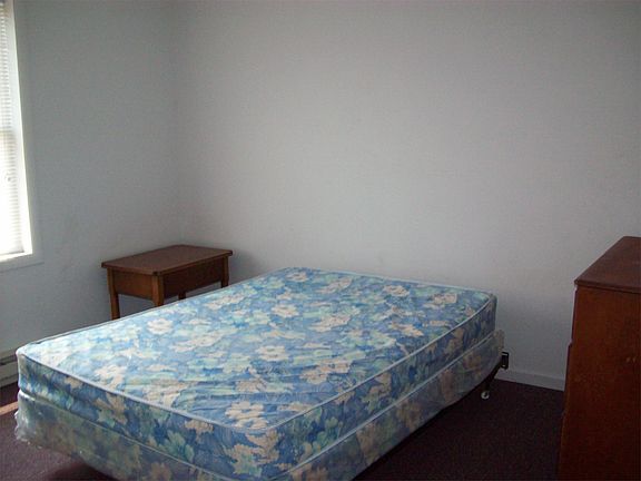 4th image of 6 Bob Cat Ct APT K