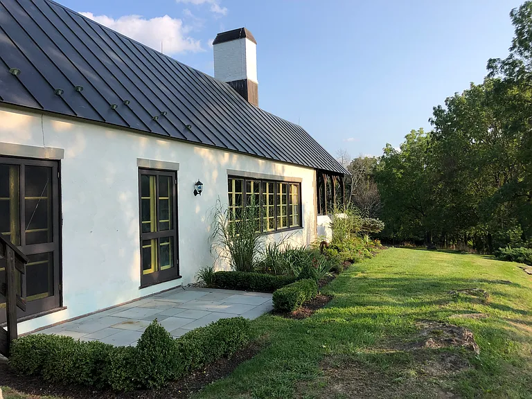 31 Hilltop Rd — Photo 23