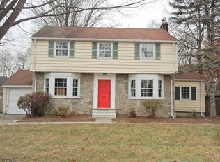 291 Boulevard, Pompton Plains, NJ 07444