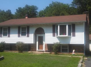 6912 Harewood Park Dr, Middle River, MD 21220