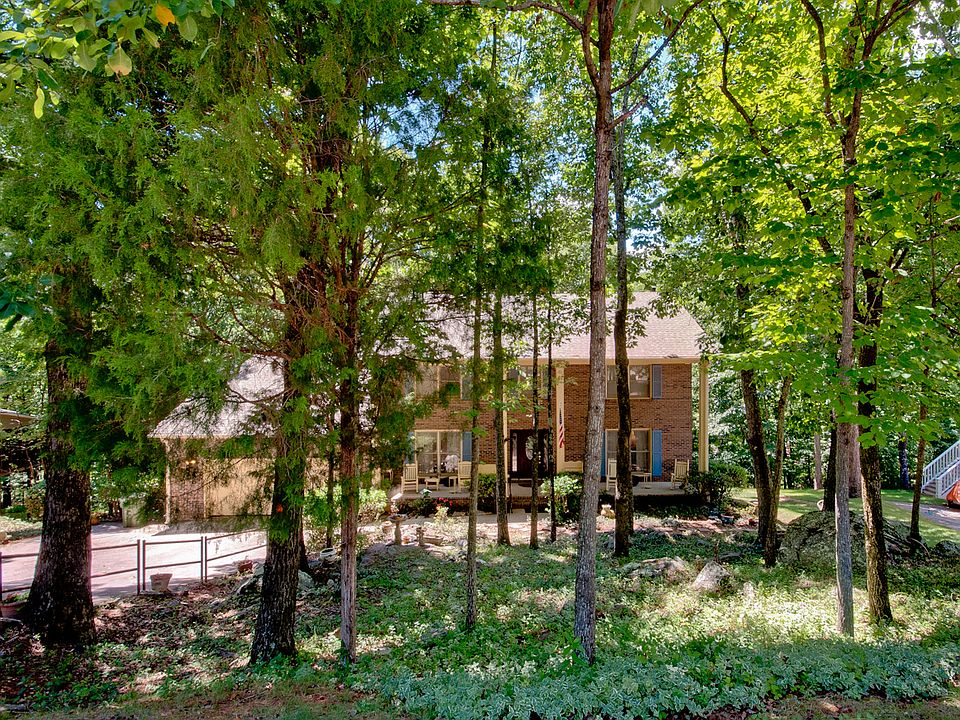 1st image of 1404 Joshua Dr SE