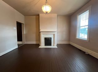 1518 Fernleaf St, Pittsburgh, PA 15210