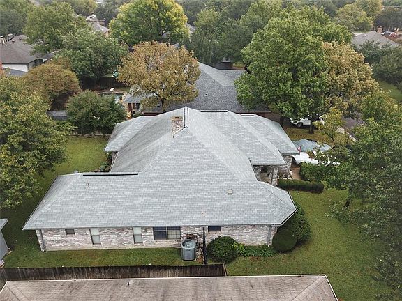 4th image of 137 Sandlewood Ln