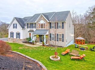 2336 Snapdragon Point, East Stroudsburg, PA 18301