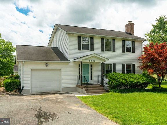 4th image of 2021 Aquia Dr