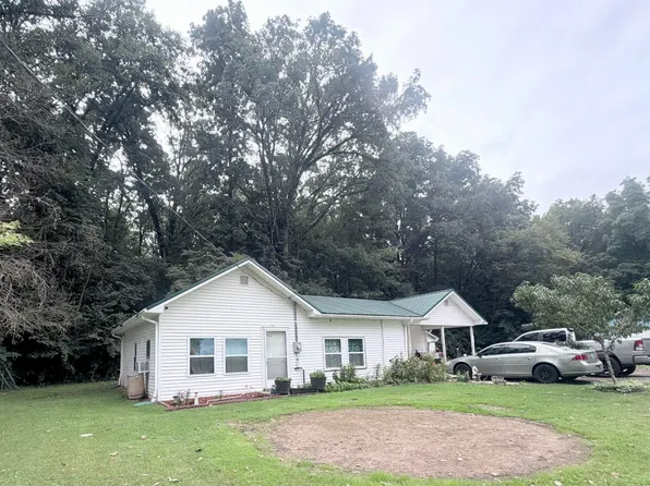 1134 W Chicago Rd, Bronson, MI 49028