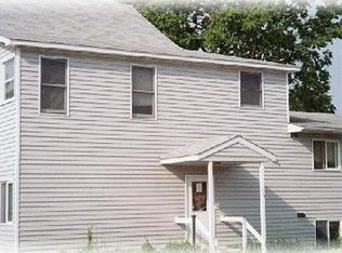 115 E 5th St APT 1, Winona, MN 55987