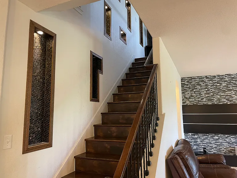 21206 Villa Madama — Photo 15