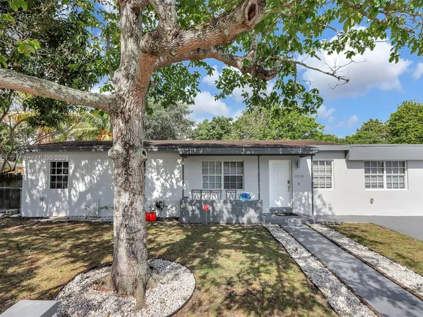 19140 NW 6th Ct, Miami Gardens, FL 33169