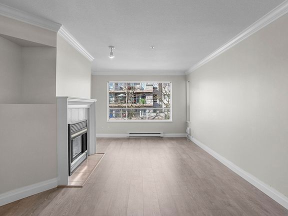 5th image of 33718 King Rd #304