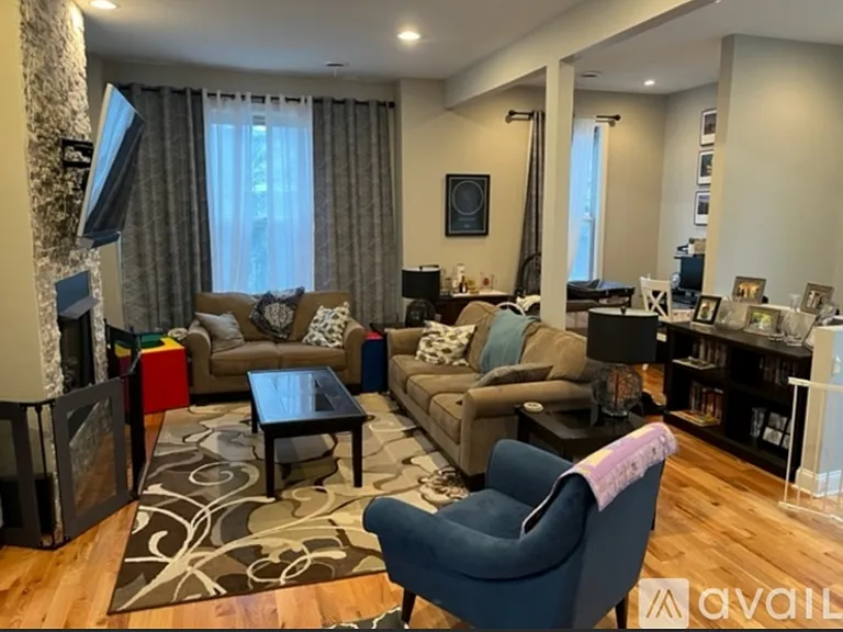 1918 W Berenice Ave #3 — Photo 21