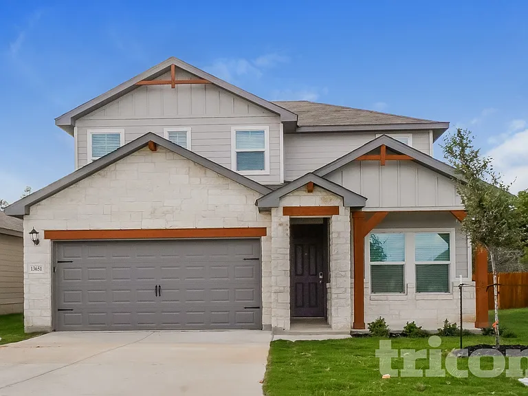 13651 Emerson Way — Photo 1