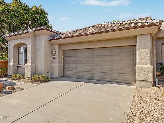 4th image of 4202 E BROADWAY Road #52