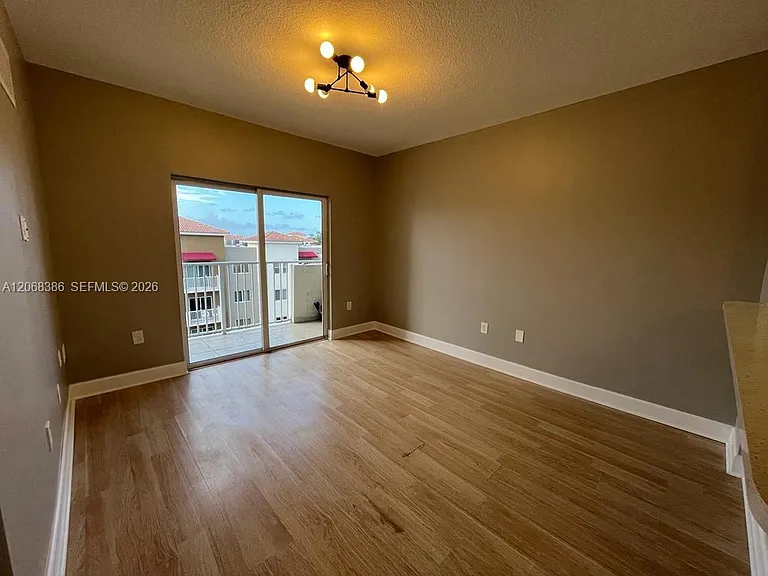 11060 SW 196th St #511 — Photo 3