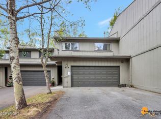 654 Highlander Cir, Anchorage, AK 99518