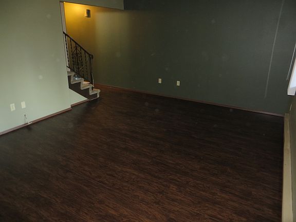 4th image of 403 43rd Ave SW APT 2