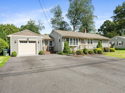 497 Dwight Rd, Springfield, MA, 01108