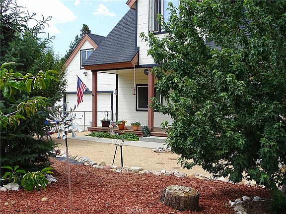 3rd image of 2097 Fox Rd