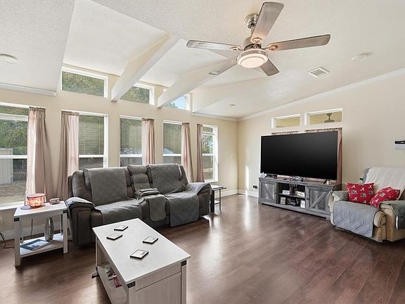 5th image of 13117 Hexam Rd