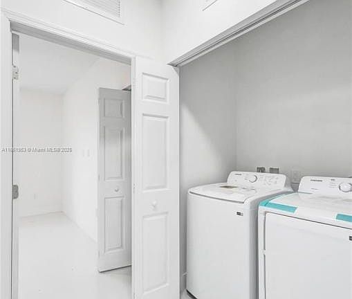 4th image of 2631 E 7th Ave #2631